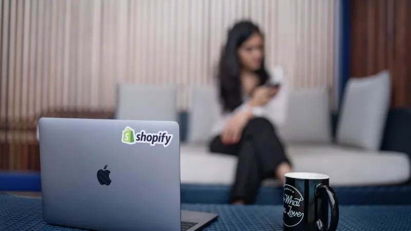 10 Best Shopify Apps to Help Your Ecommerce Store Grow